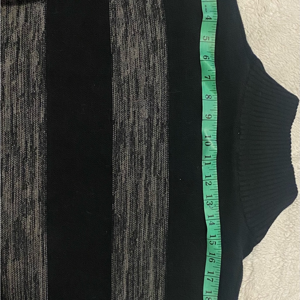 American Rag Black and Gray Zip-Up Sweater - Picture 3 of 4